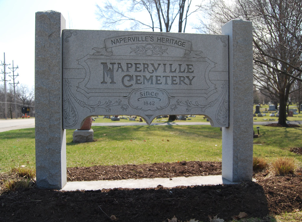 Naperville_Cemetery_002