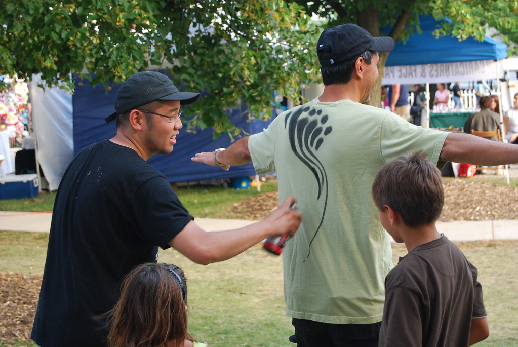Graffiti Artist at Eyes to the Skies Festival 01