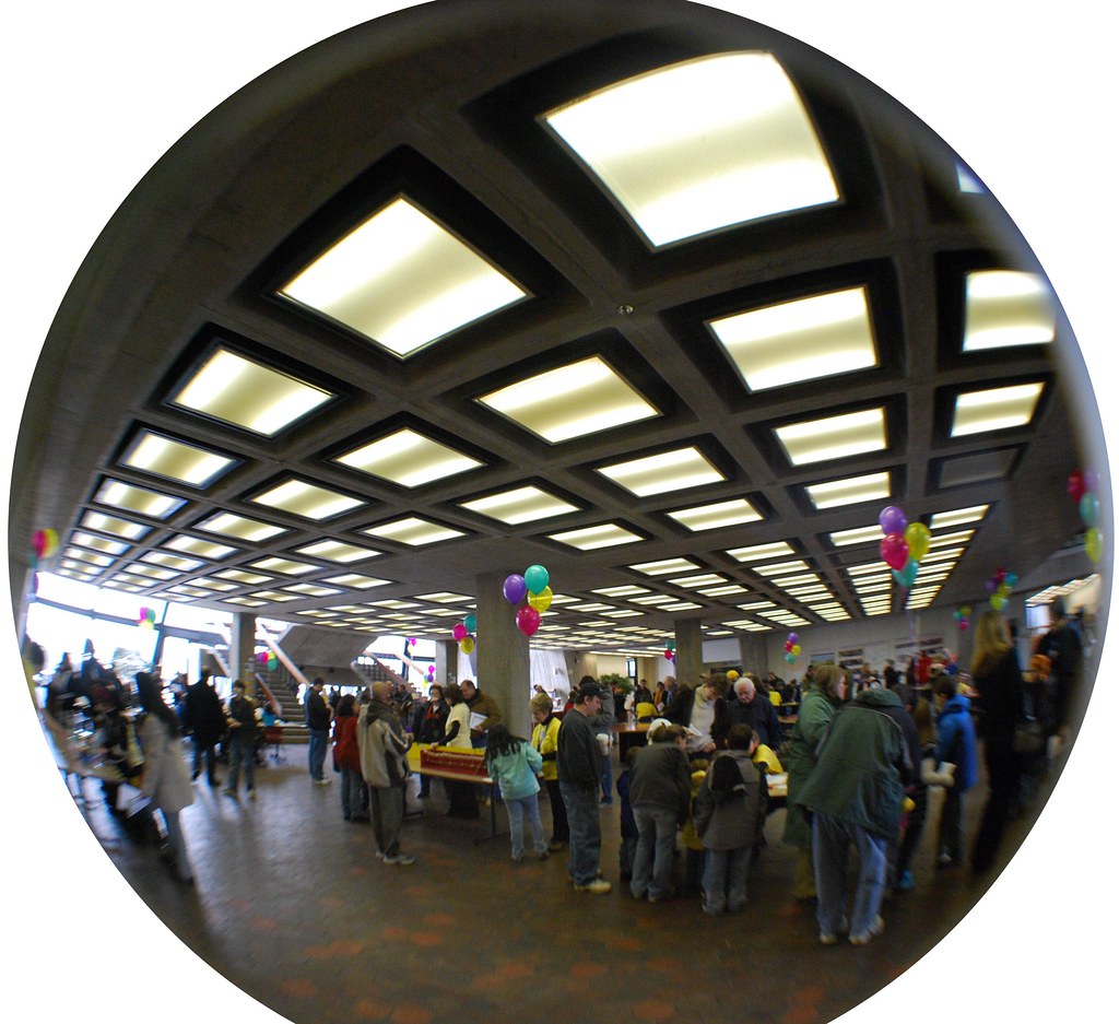 Wilson Hall Family Day at Fermilab