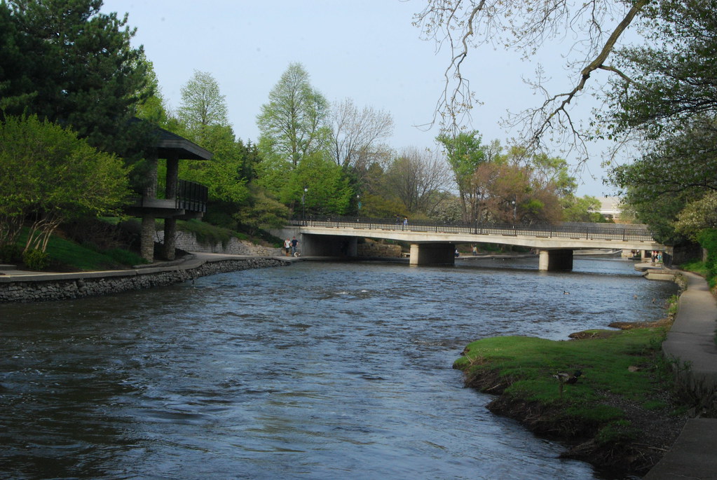 Naperville Riverwalk 075