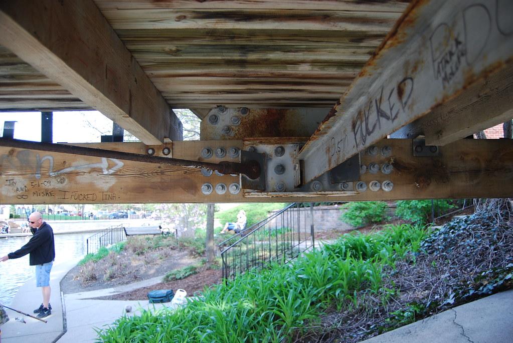 Naperville Riverwalk Graffiti 097