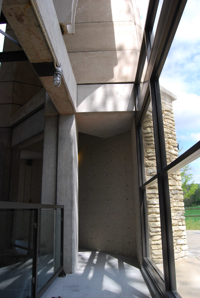 Moser Tower Naperville 111