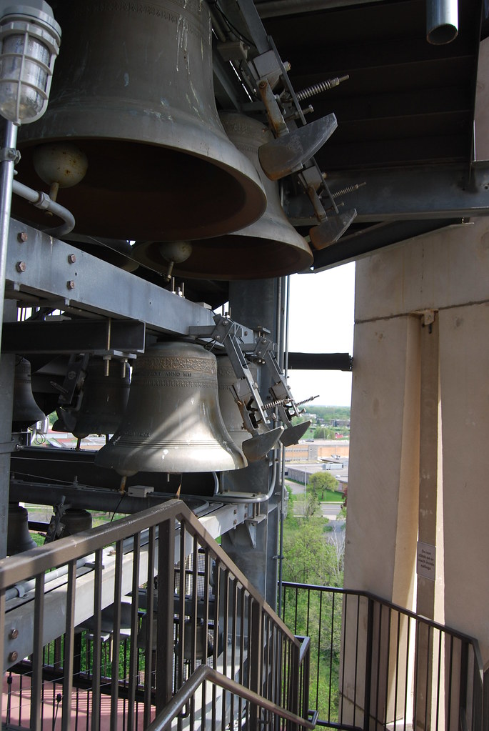 Inside Moser Tower Naperville 091