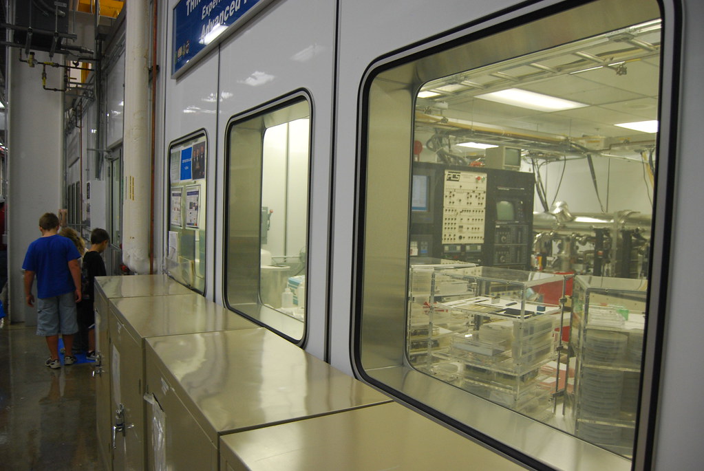 Argonne National Laboratory 143