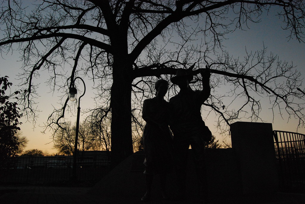 Naperville at Sunset 051