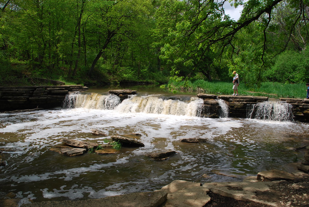 Waterfall Glen 047