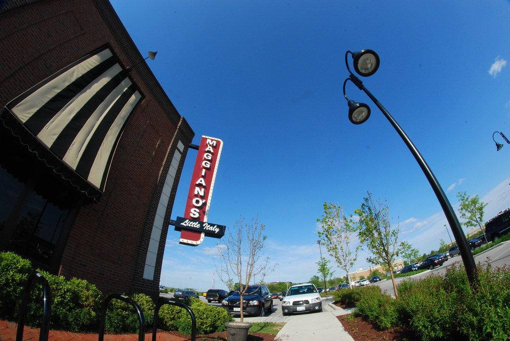 Naperville Maggiano’s