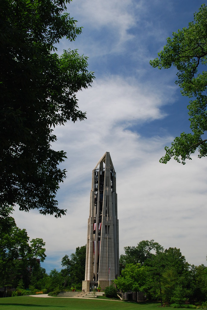Grand Carillon