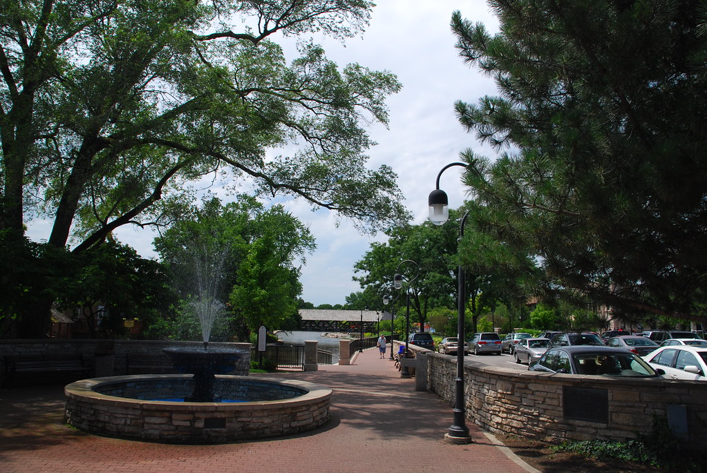 Naperville Riverwalk 102