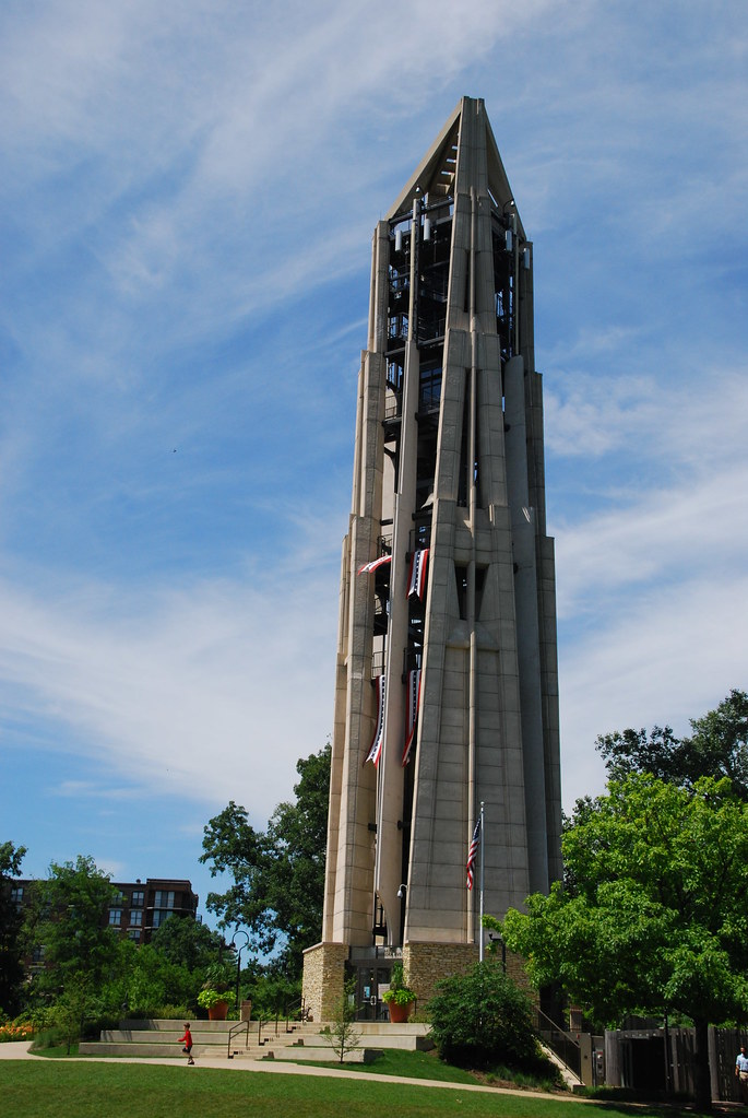 Naperville Moser Tower and Millennium Carillon