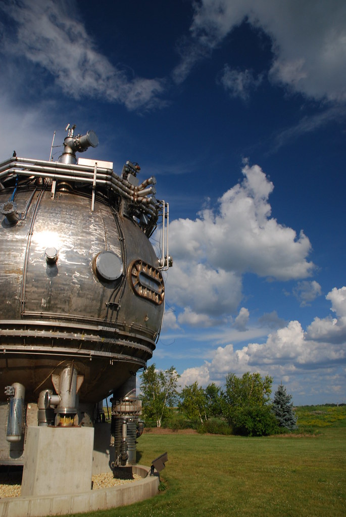 Fermilab Bubble Chamber 276