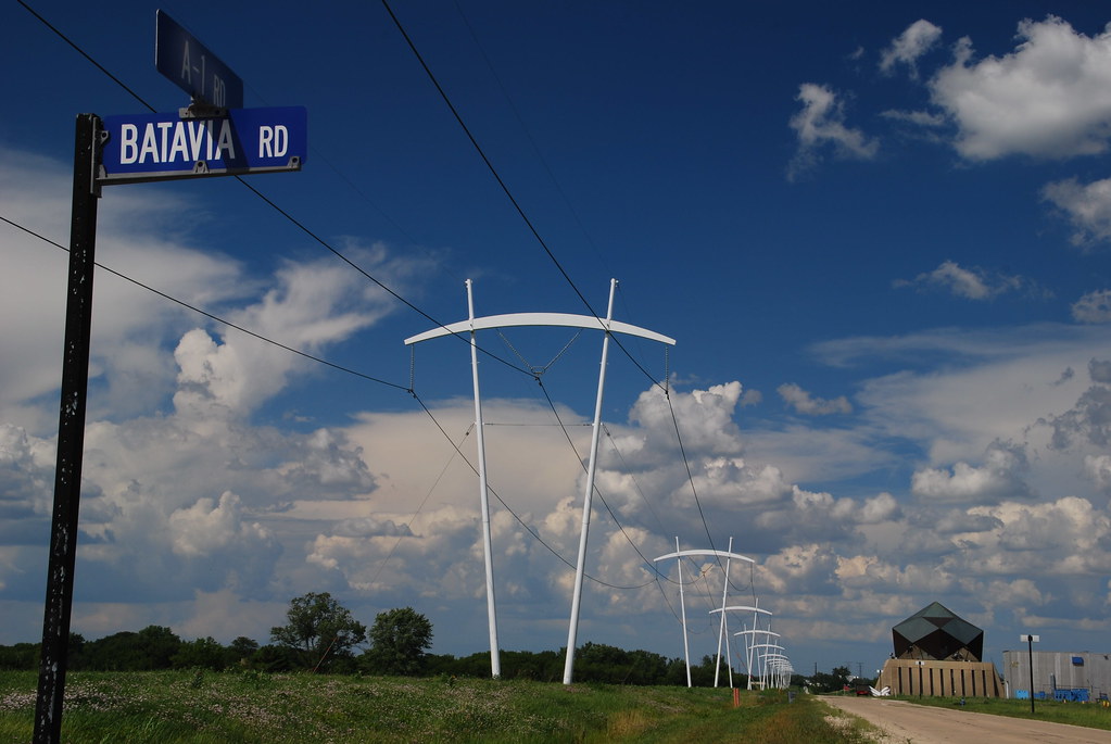 Pi-Shaped Power Lines at Fermilab