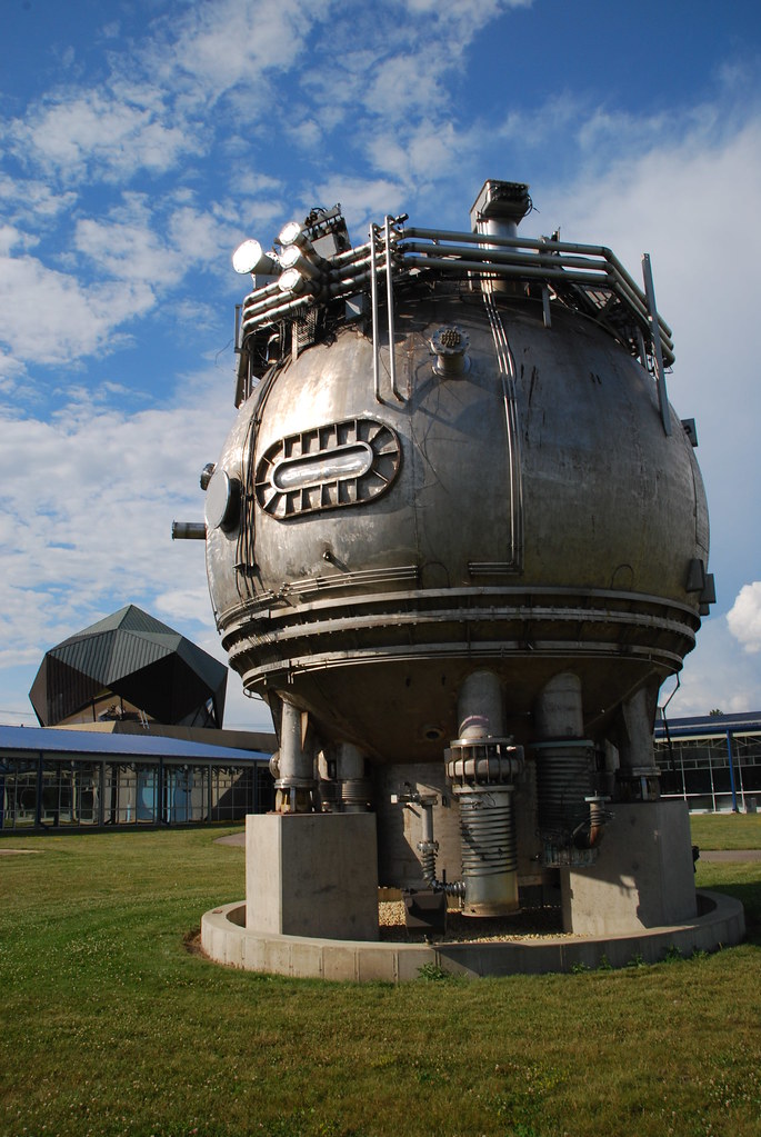 Fermilab Bubble Chamber 274
