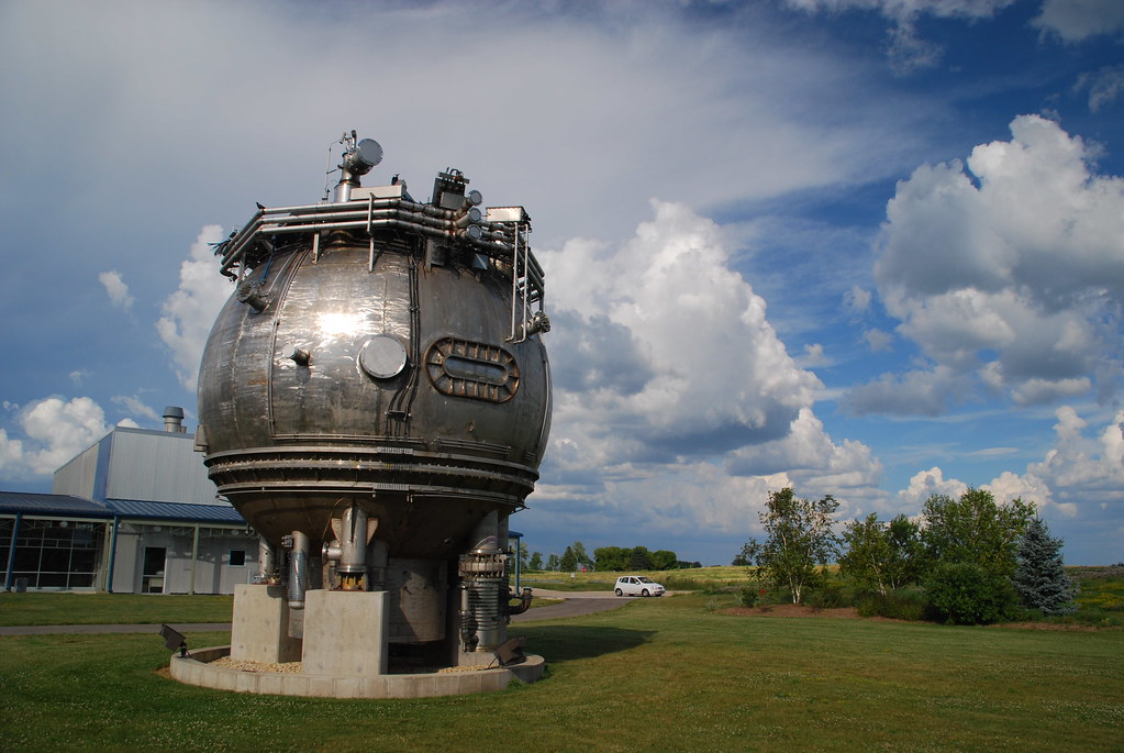 Fermilab Bubble Chamber 289