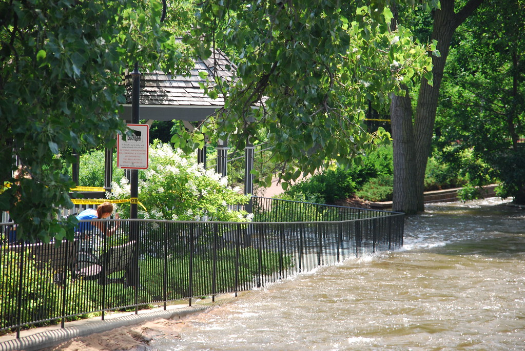Naperville Riverwalk Flood 036