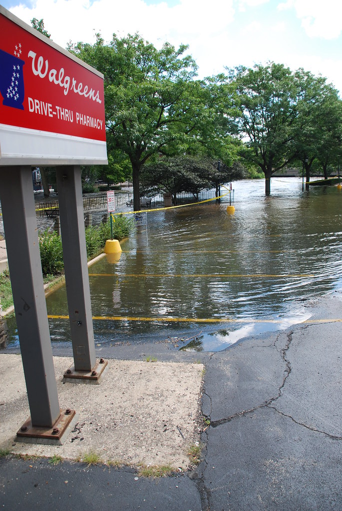 Naperville Riverwalk Flood 083