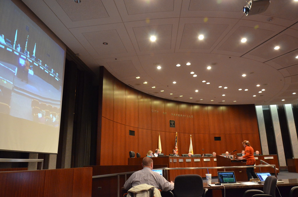 Svetlana Ostrovskaya Speaking at Naperville City Hall