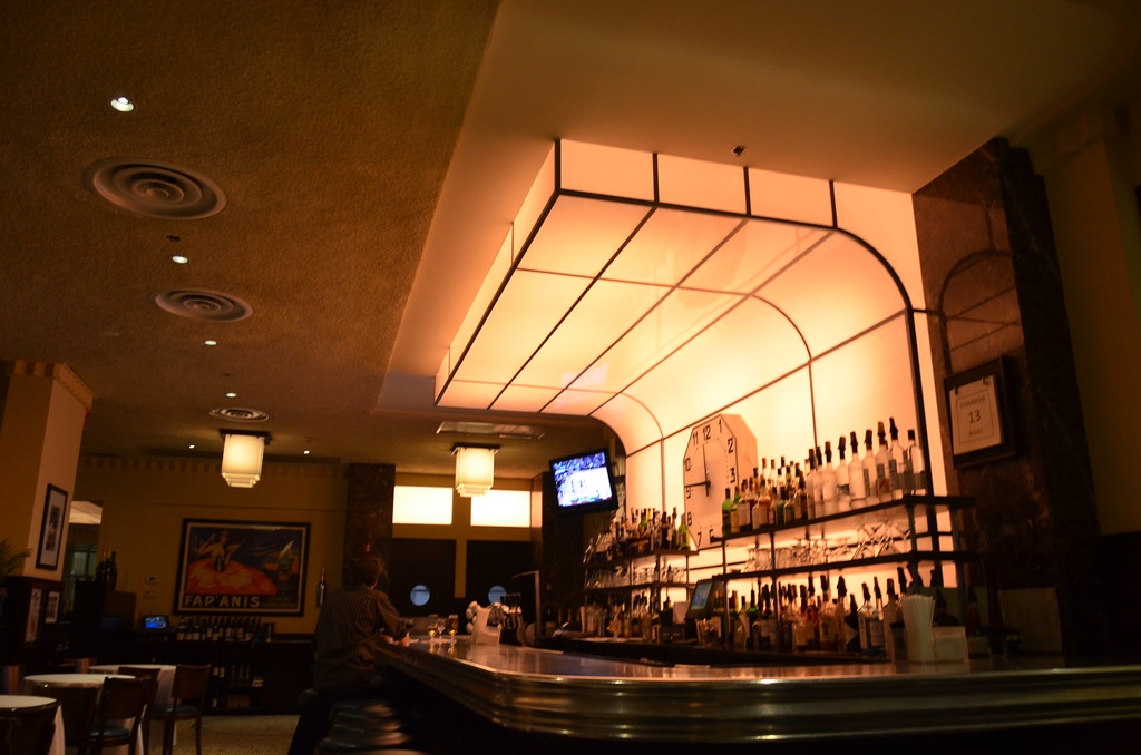 Colonnade Hotel 100