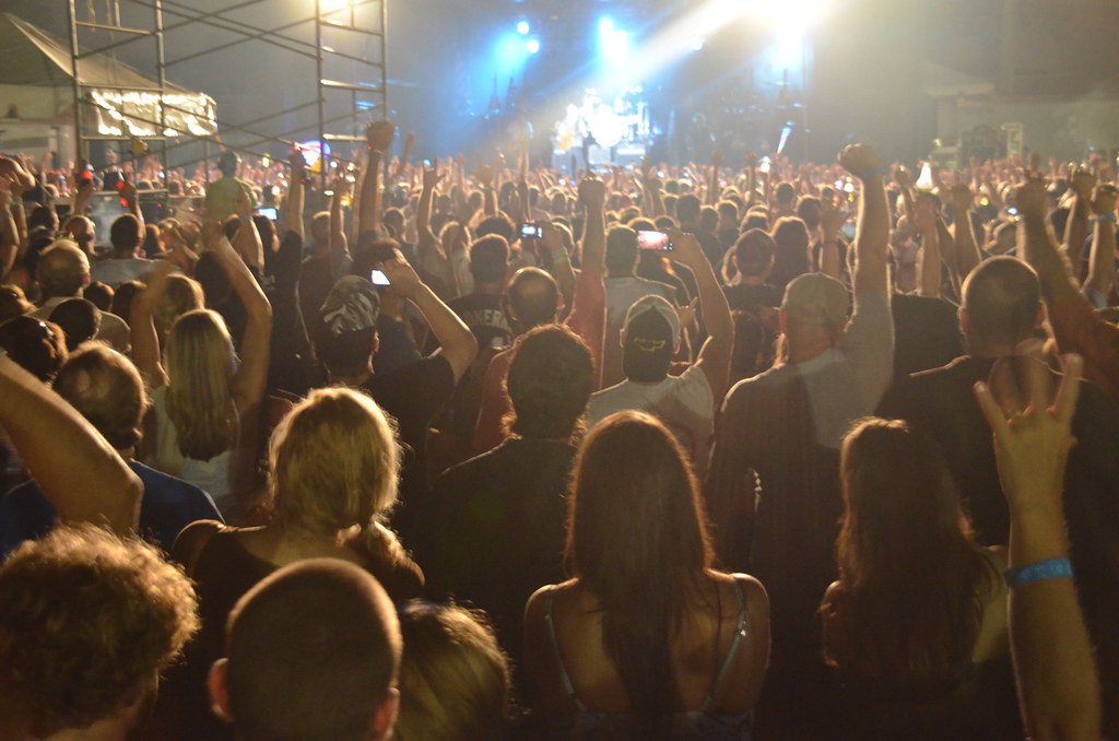 Ted Nugent Live in Concert at Chicago Ridge Ridgefest