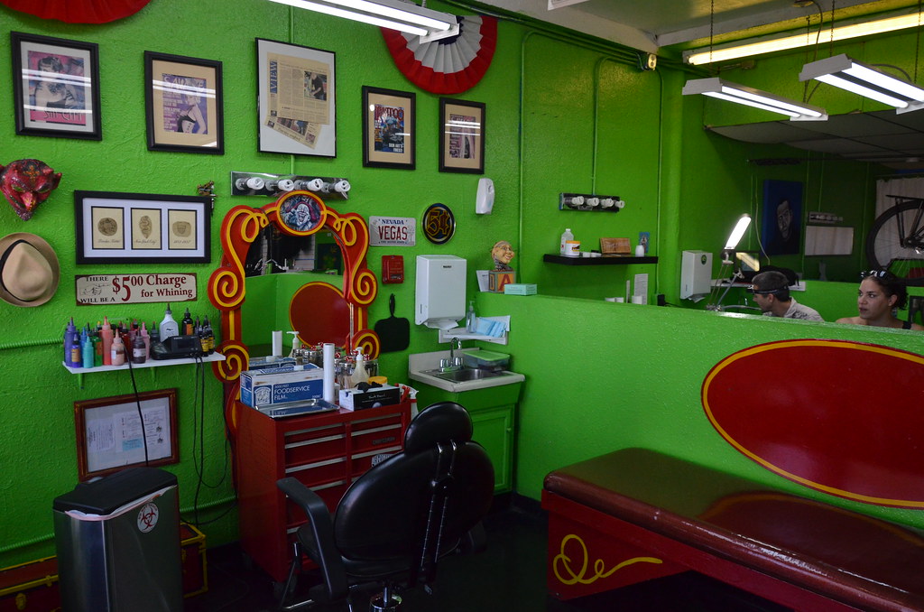 Atomic City Tattoo 498