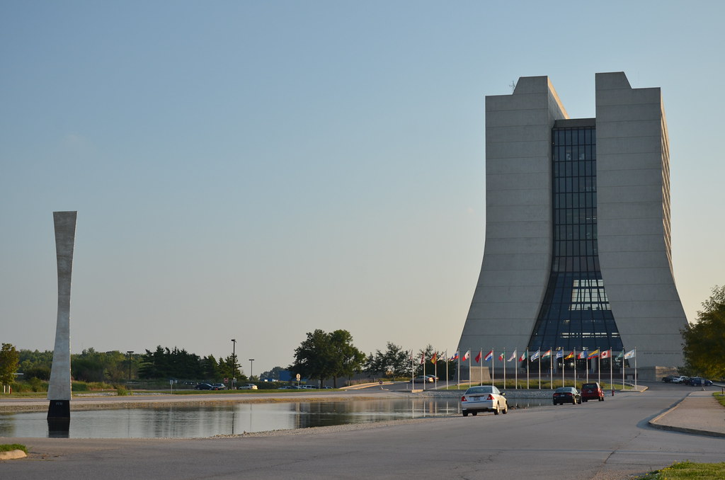 Fermilab 041