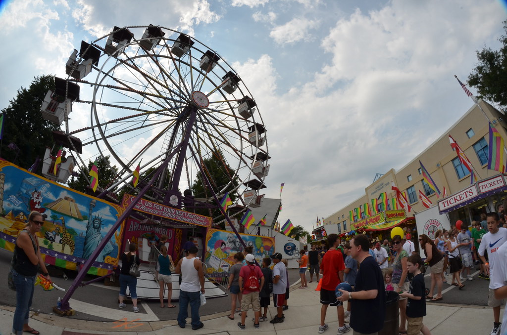 Ferris Wheel Carnival Ride