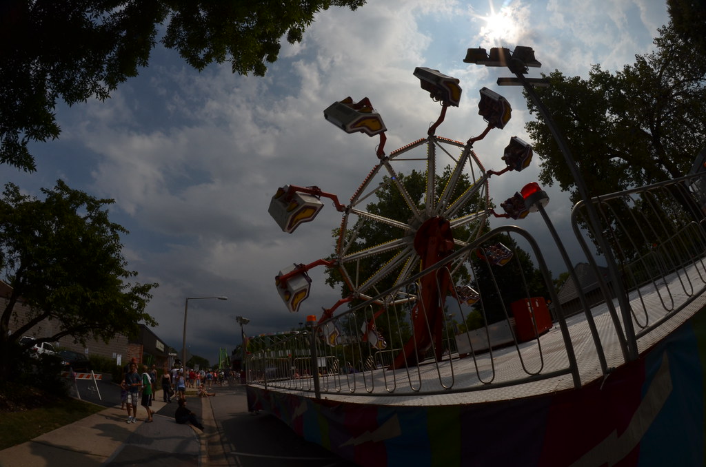 Carnival Ride at Naperville Last Fling