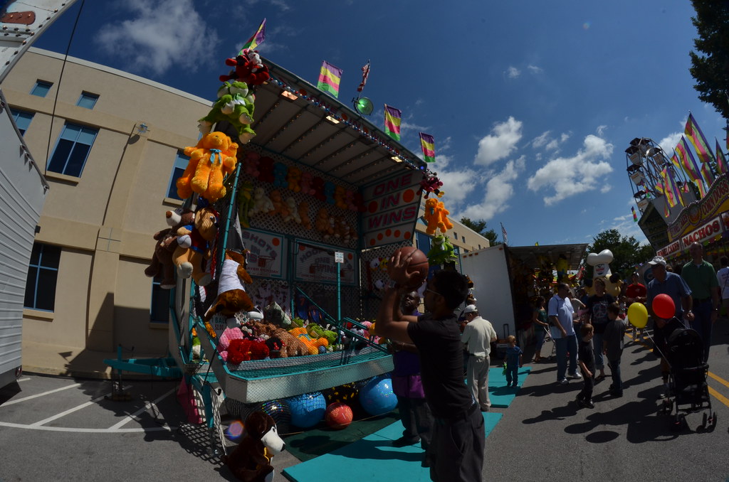Naperville Last Fling Carnival 076