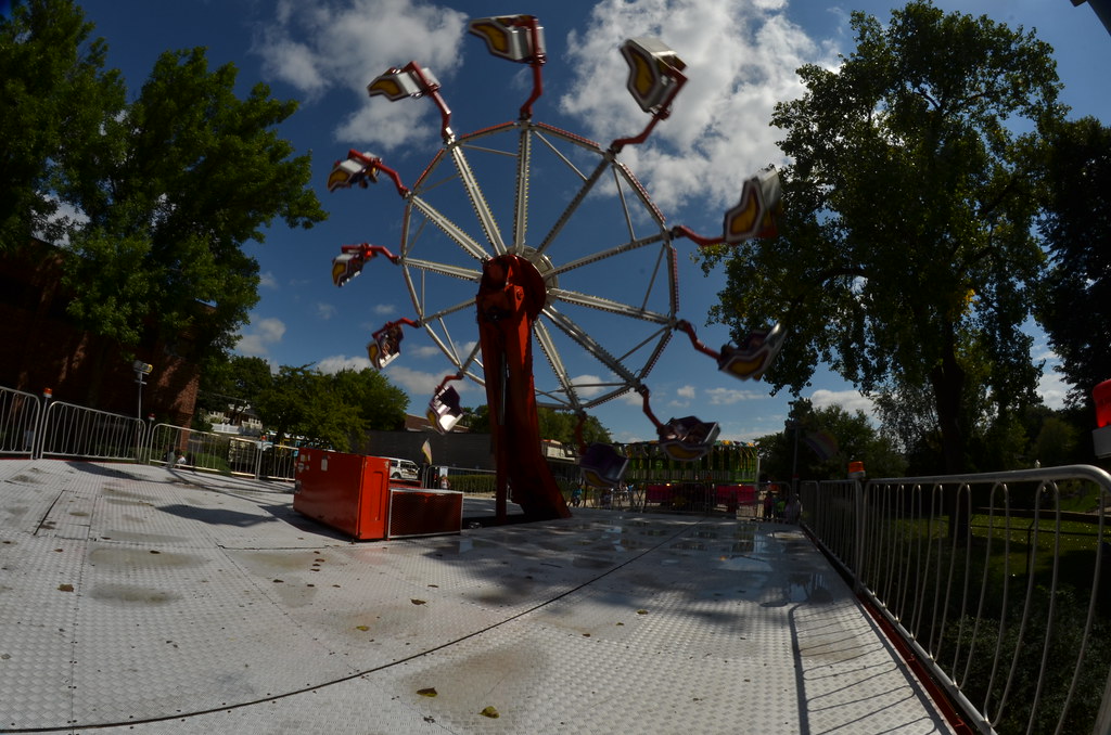 Naperville Last Fling Carnival 097