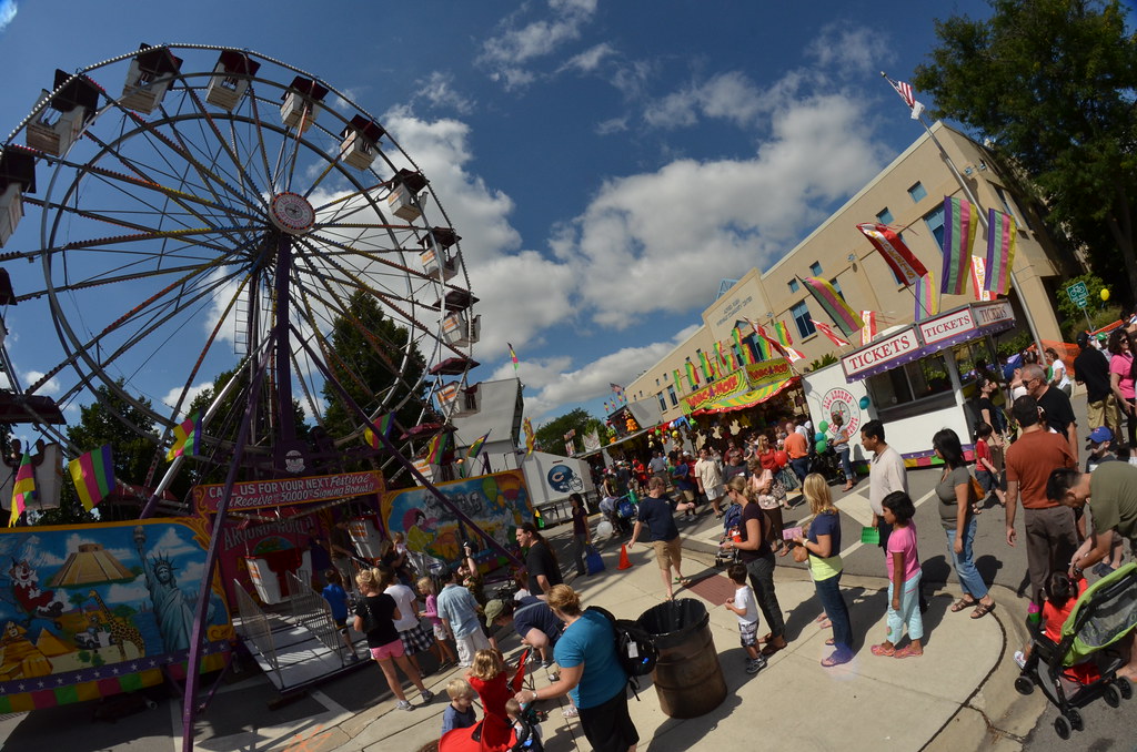 Naperville Last Fling Carnival 343