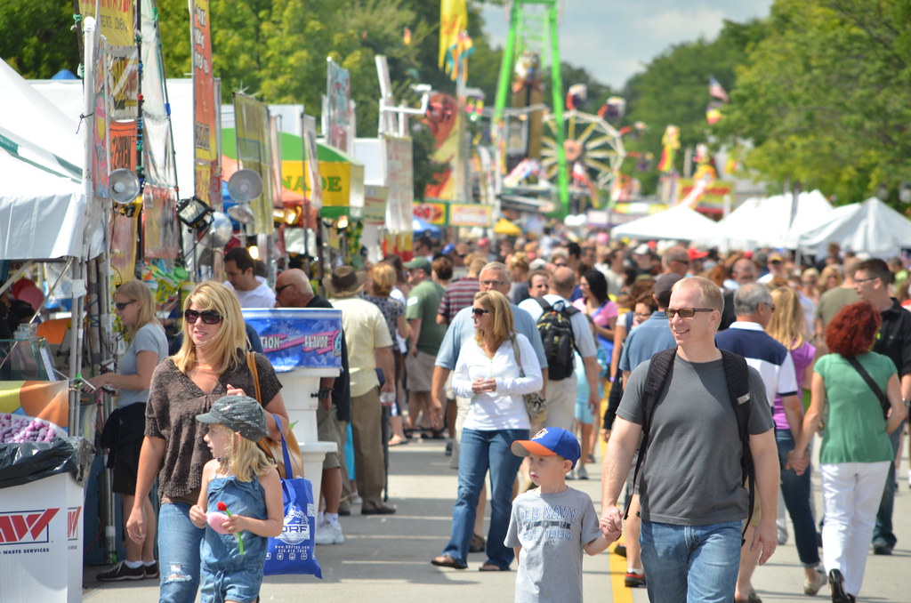 Naperville Last Fling Carnival 433