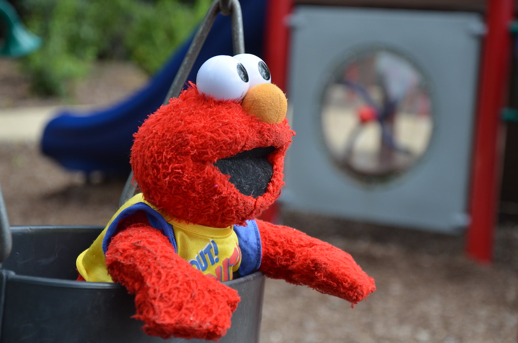 Elmo at the Park 086