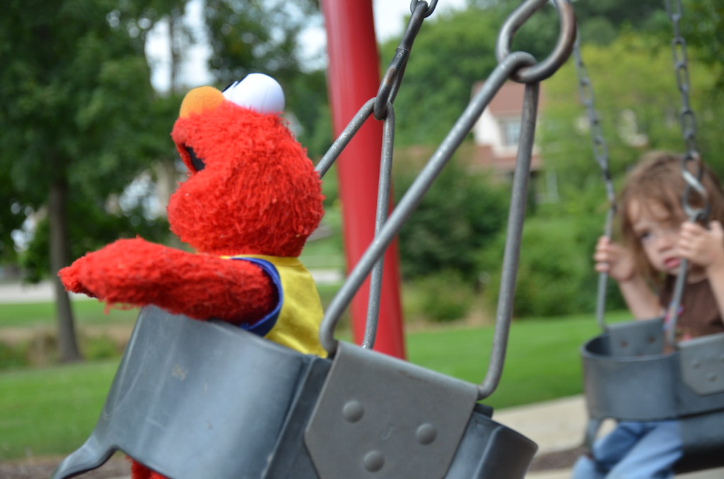 Elmo at the Park 098