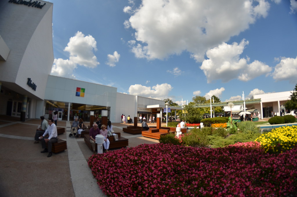 Oakbrook Mall 020