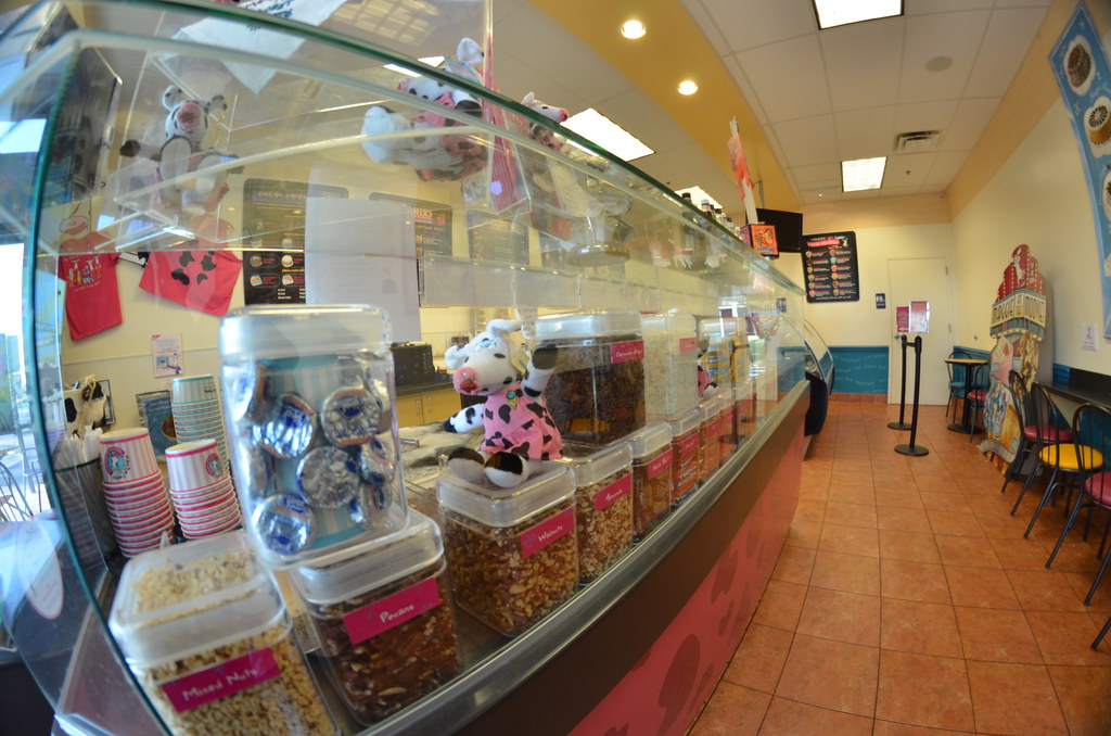MaggieMoo’s Ice Cream and Treatery