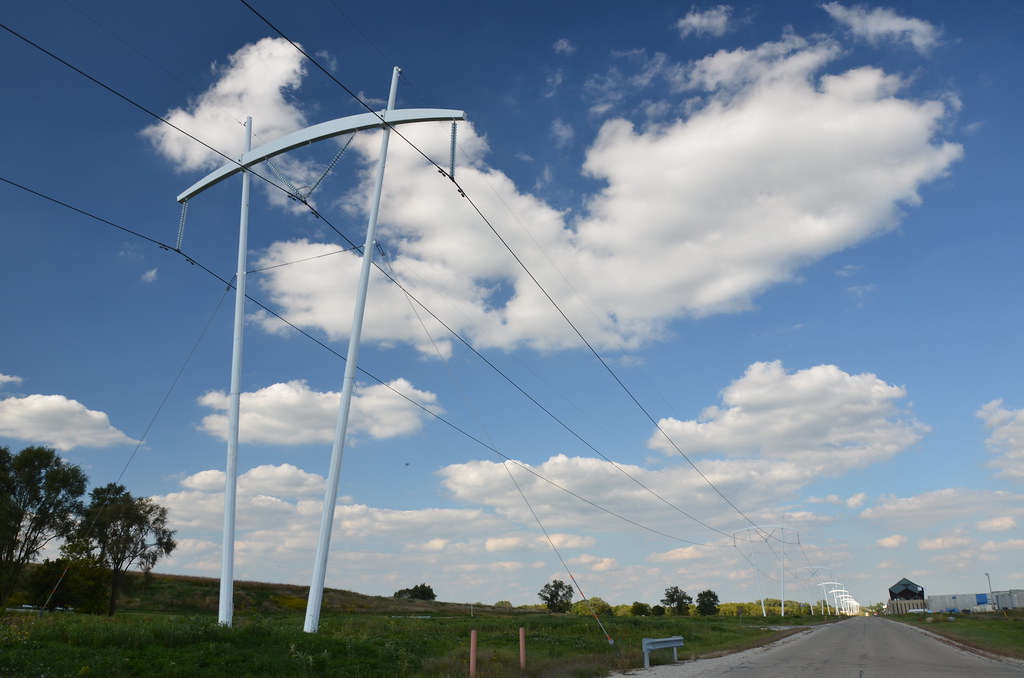 Fermi National Accelerator Laboratory 528
