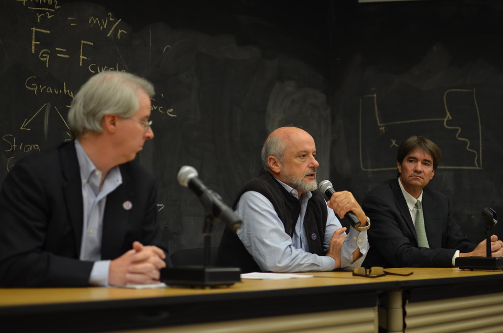 Pier Oddone speaking at Fermilab Tevatron Shutdown Press Conference