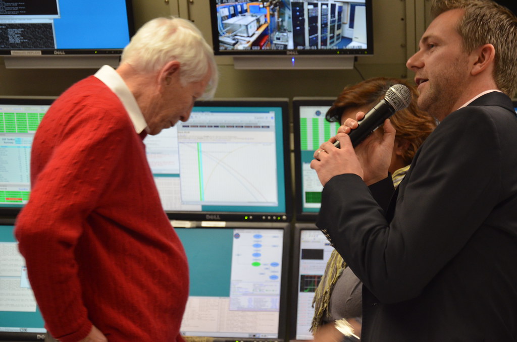 Fermilab Tevatron Shutdown 900