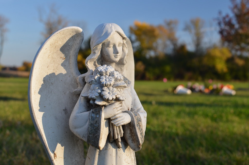 Assumption Cemetery in Autumn 008