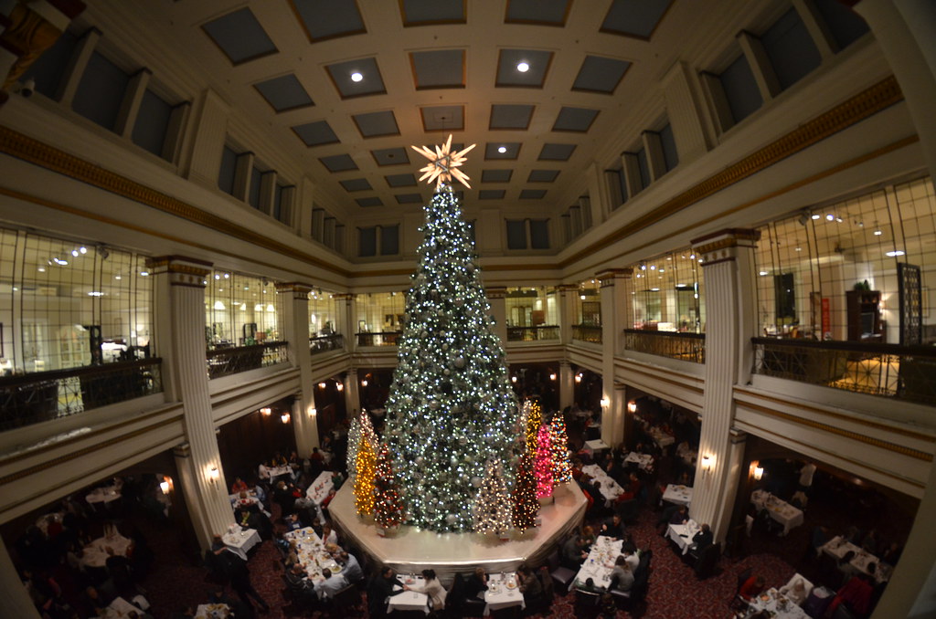 Christmas Tree in the Walnut Room
