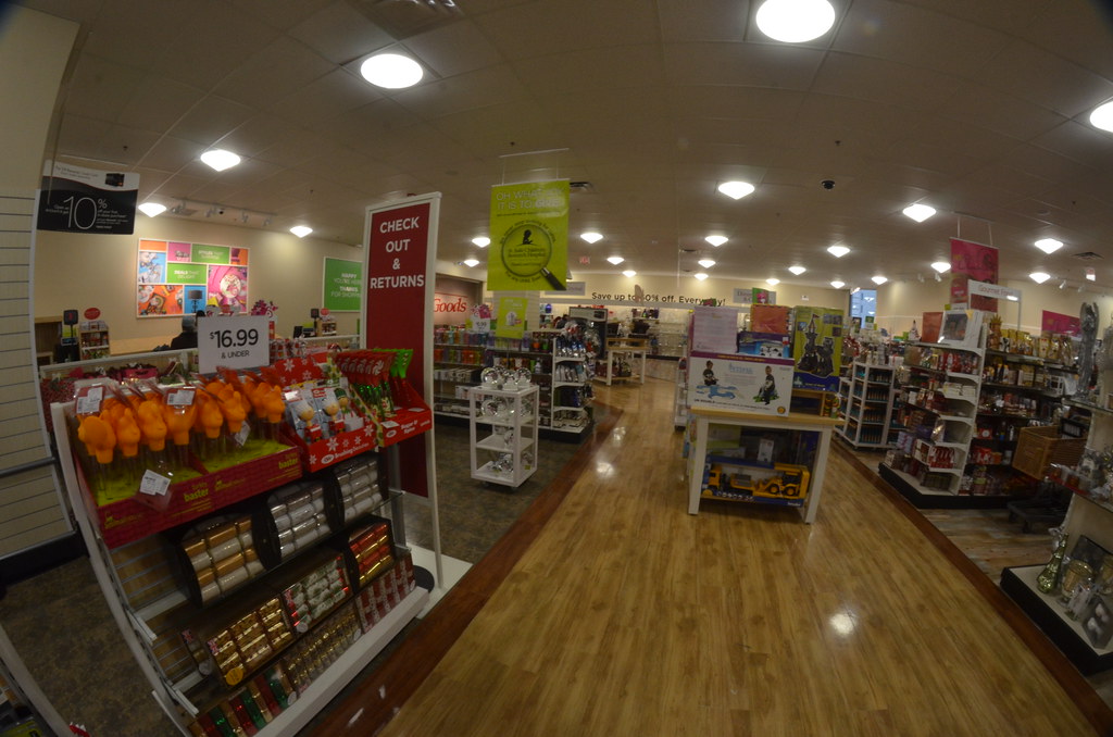 Home Goods Downtown Chicago