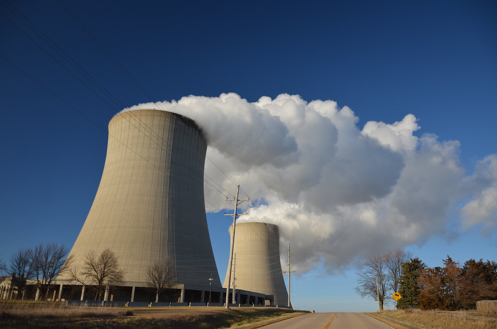 Nuclear Power Cooling TowersTowers