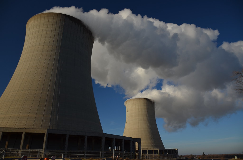 Nuclear Cooling Towers