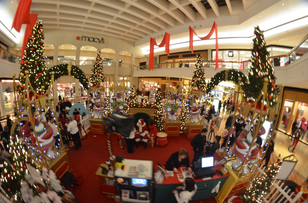 Christmas Shopping 397