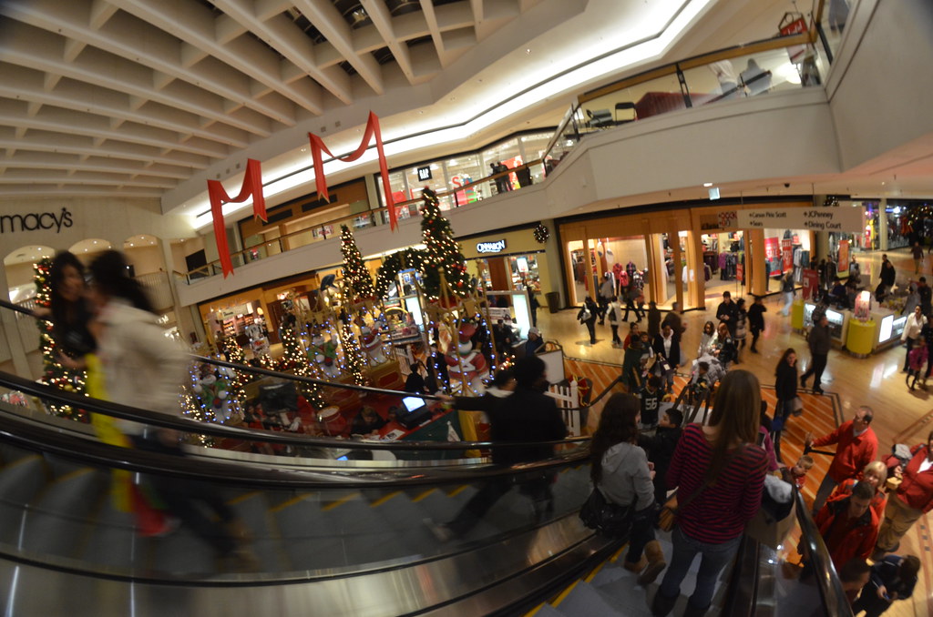 Christmas Shopping 421