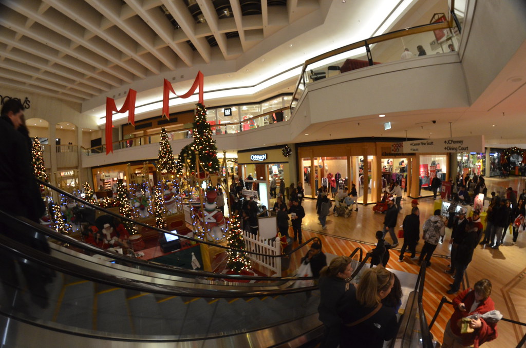 Christmas Shopping 454
