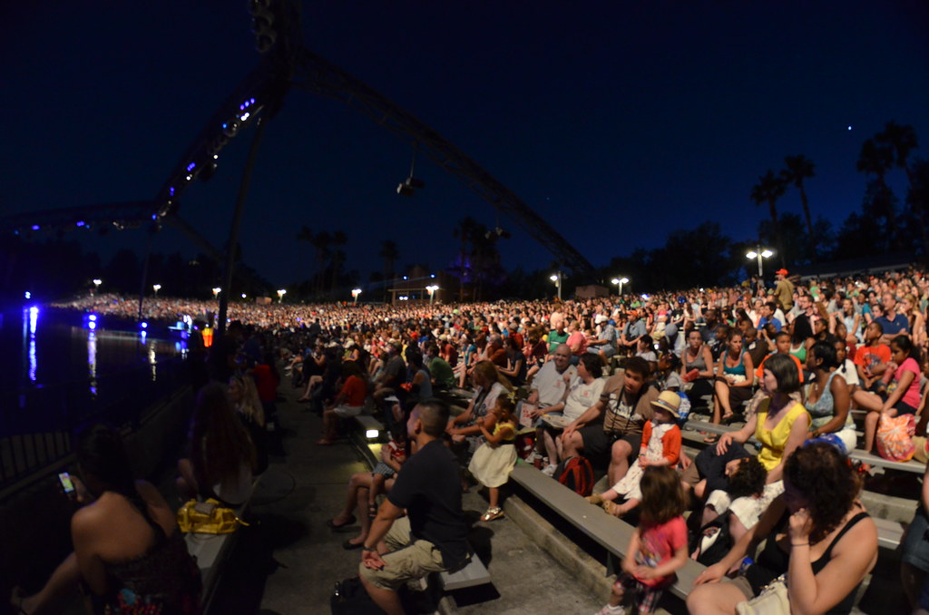 Fantasmic 011