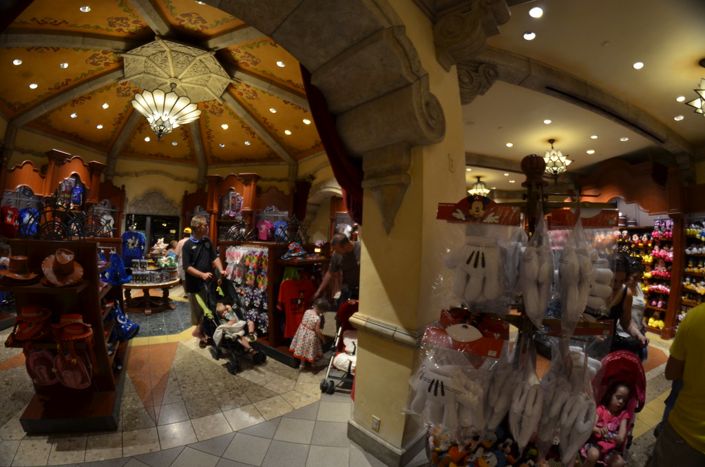Disney Hollywood Studios Store