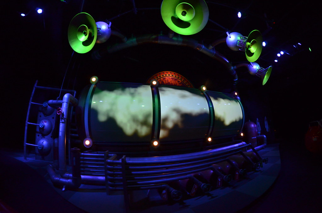 Epcot 698