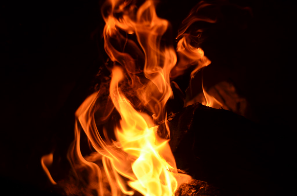 Campfire 018